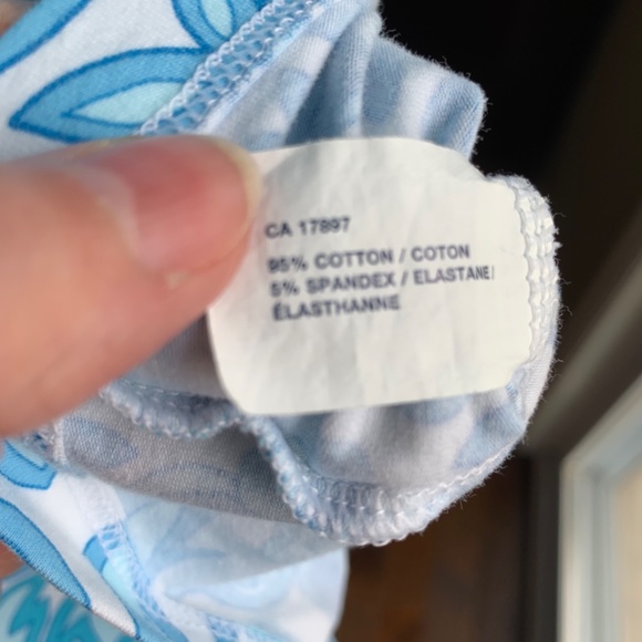 Gap Tank Cotton White with Various Blue Flowers, Very Pretty - Picture 2 of 5